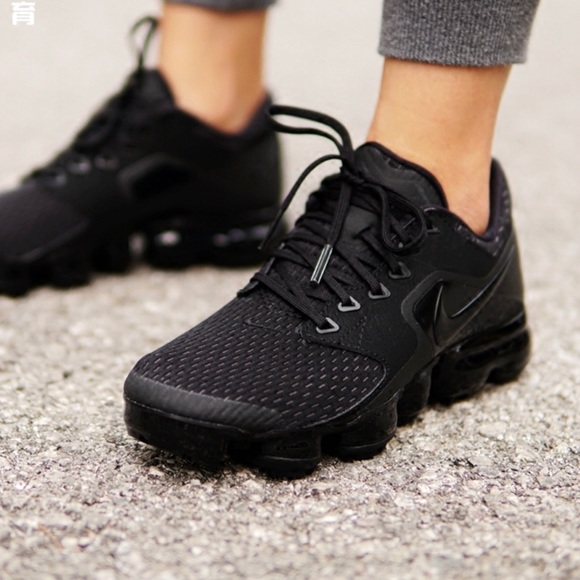 vapor maxes women